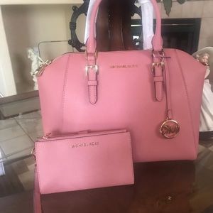 Purse and wallet set